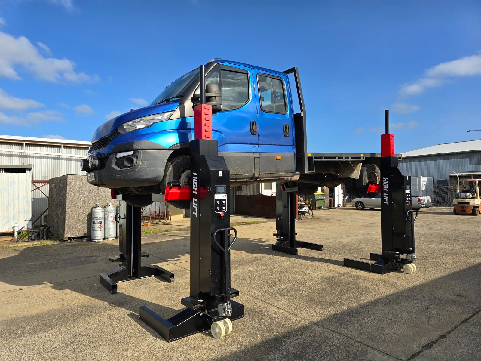 Mobile Column Lifts